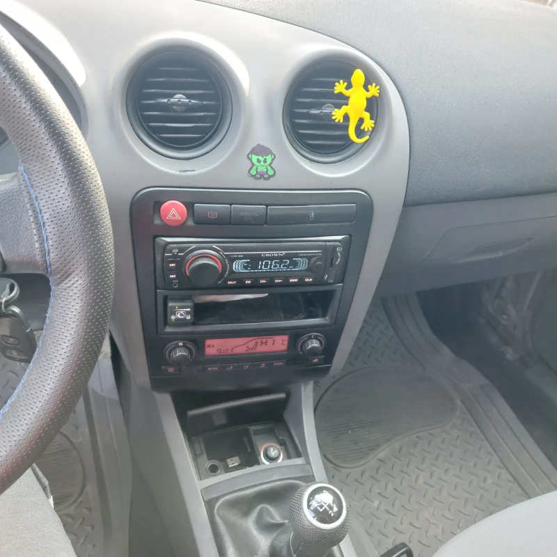 Seat Ibiza, снимка 7 - Автомобили и джипове - 48757362