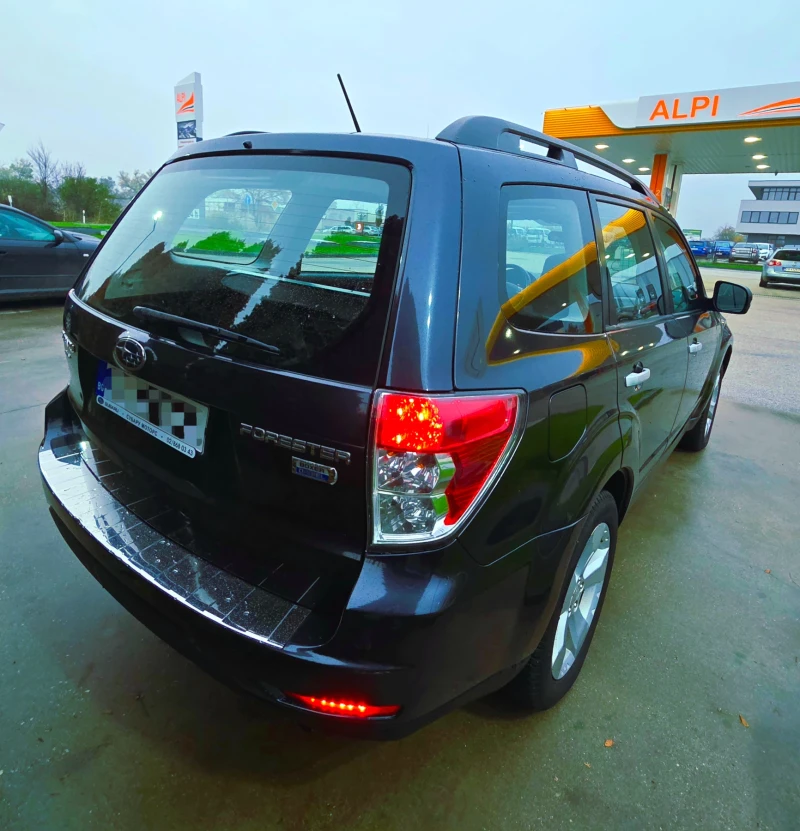 Subaru Forester SH, снимка 3 - Автомобили и джипове - 52588295