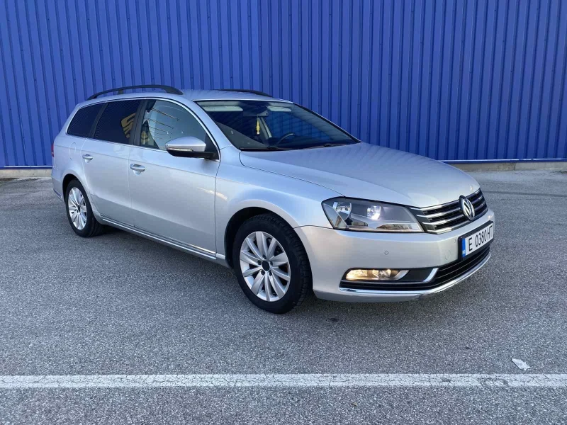 VW Passat B7 1.6 TDI 105, снимка 2 - Автомобили и джипове - 52775112