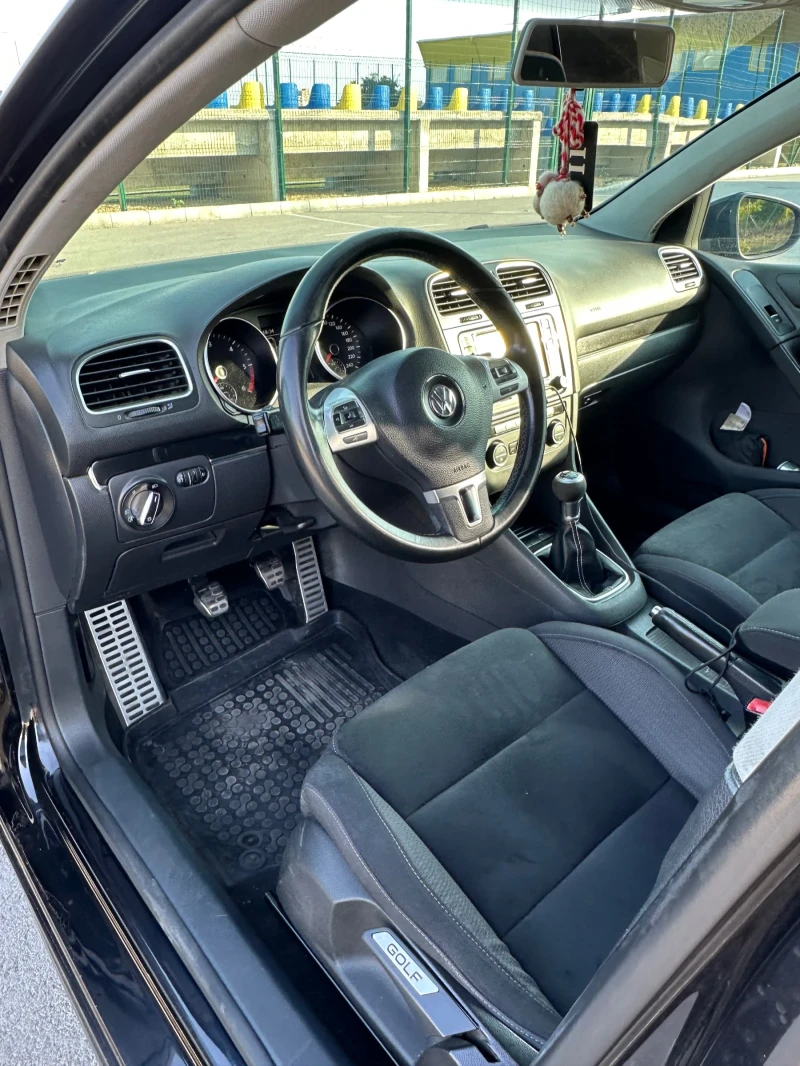 VW Golf 2.0 tdi GTD, снимка 12 - Автомобили и джипове - 52840507