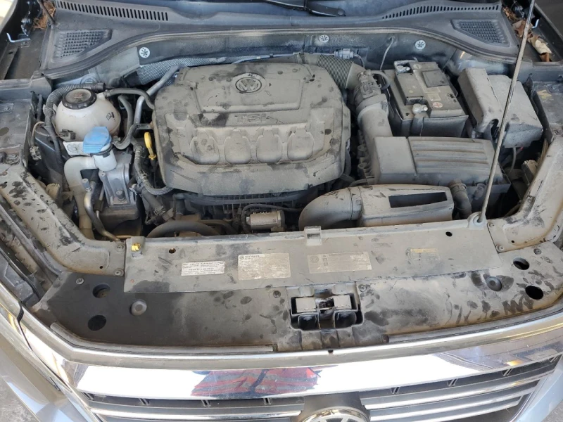 VW Passat 2.0T SE, снимка 11 - Автомобили и джипове - 53278047