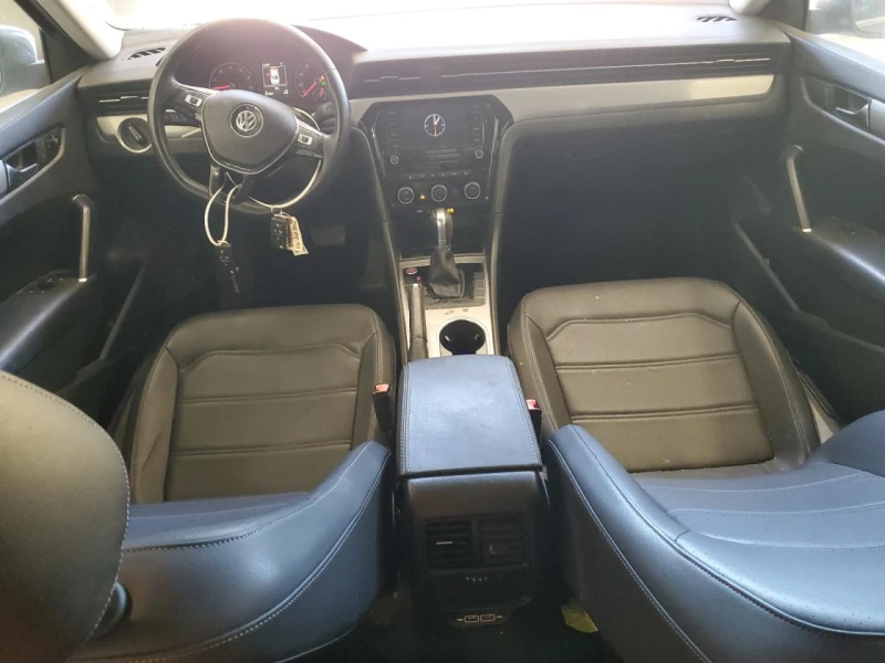 VW Passat 2.0T SE, снимка 8 - Автомобили и джипове - 53278047