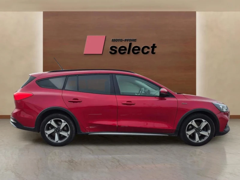 Ford Focus 1.0 EcoBoost, снимка 4 - Автомобили и джипове - 53427471