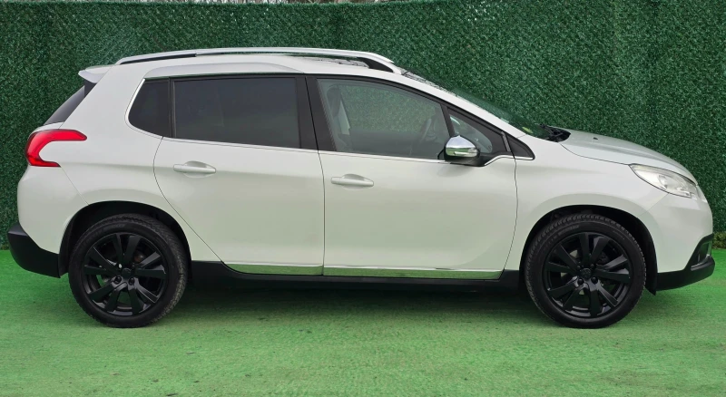 Peugeot 2008 1.6E-HDI* 93кс* ALLURE* Euro5B, снимка 4 - Автомобили и джипове - 53599360