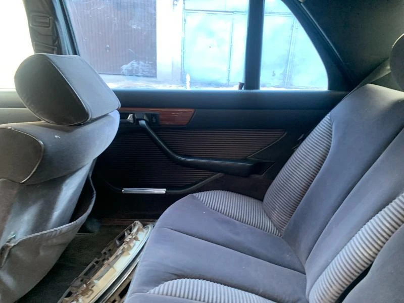 Mercedes-Benz 126 300SEL, снимка 9 - Автомобили и джипове - 36116447