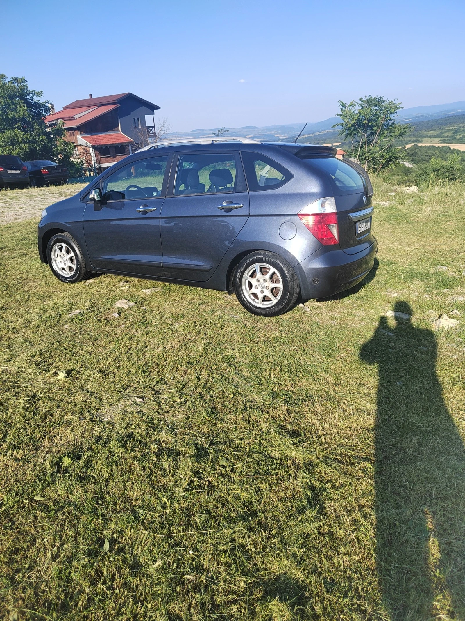 Honda Fr-v 1.7 - изображение 7