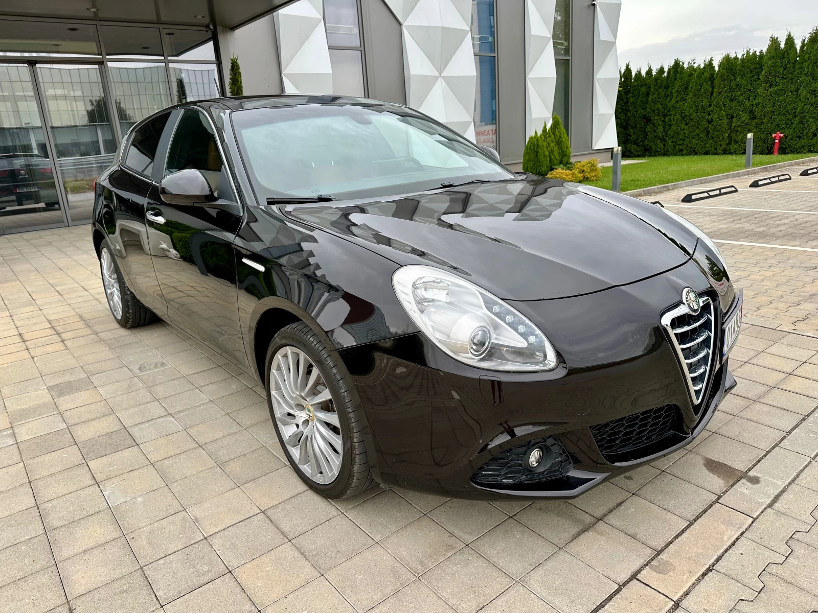 Alfa Romeo Giulietta 2.0jtdm-2 170кс  - изображение 7