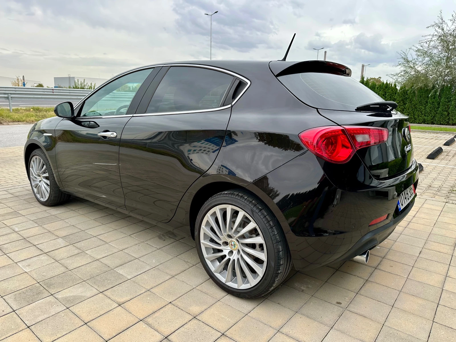 Alfa Romeo Giulietta 2.0jtdm-2 170кс  - изображение 3