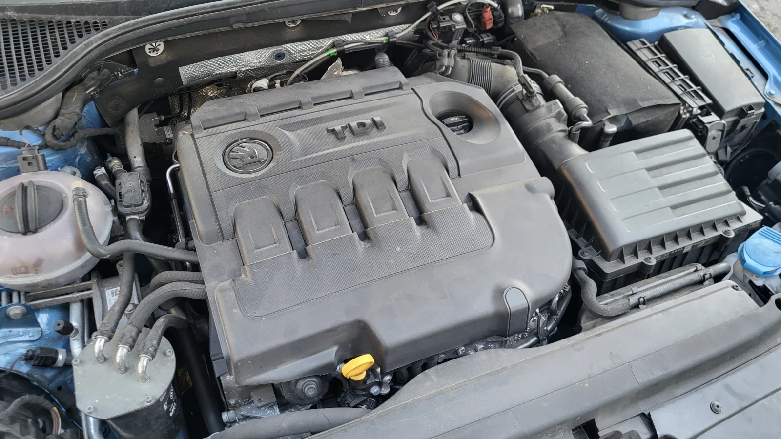 Skoda Octavia 2.0 TDI * 4х4* Швейцария  - изображение 8
