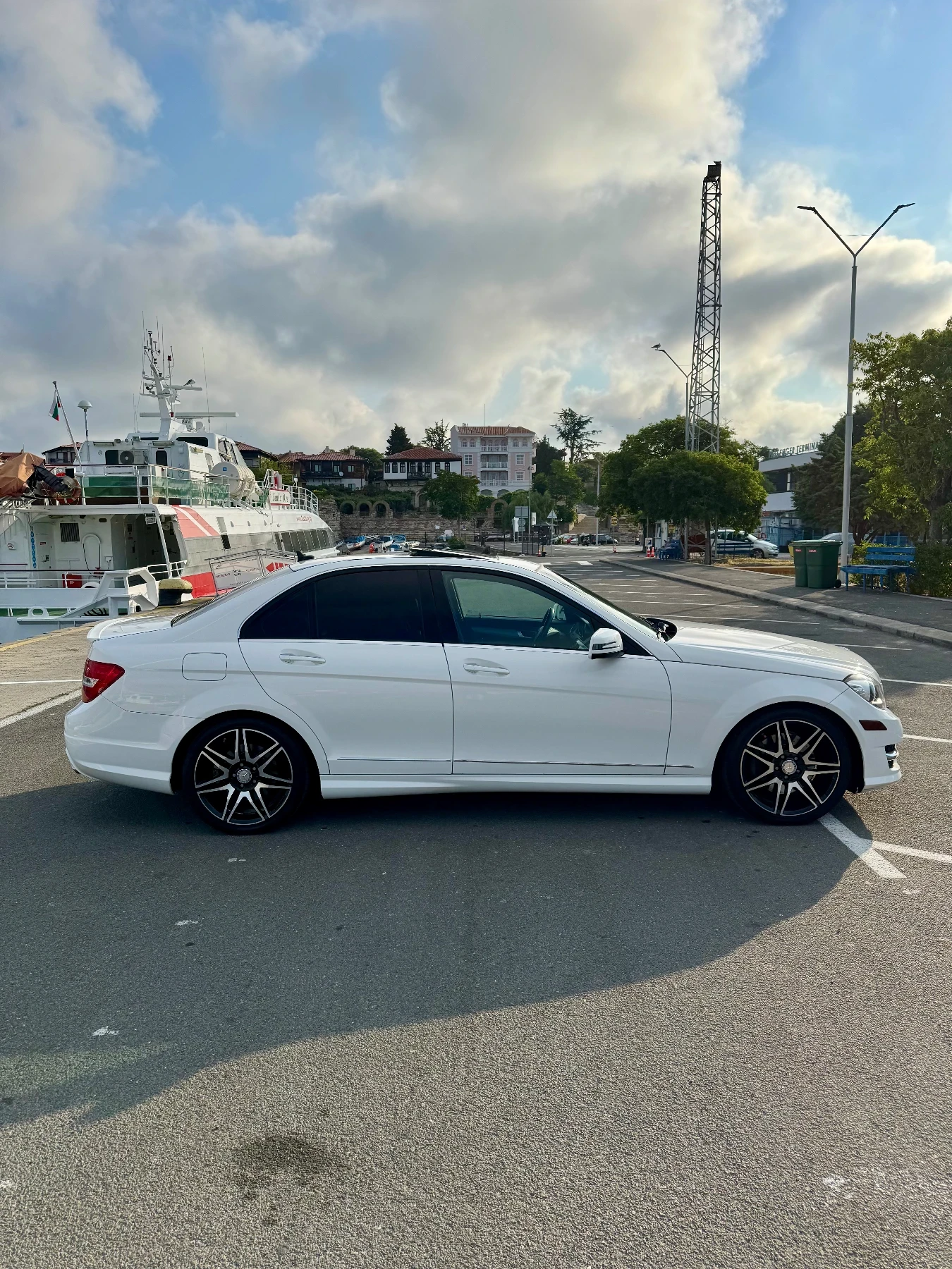 Mercedes-Benz C 350 AMG Sport Plus Package - изображение 4