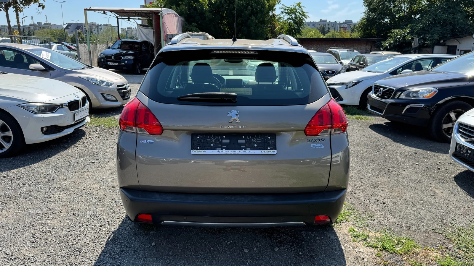 Peugeot 2008 1.6i Внос ШВЕЙЦАРИЯ! Автоматик, Navi, PDC, LED - изображение 6