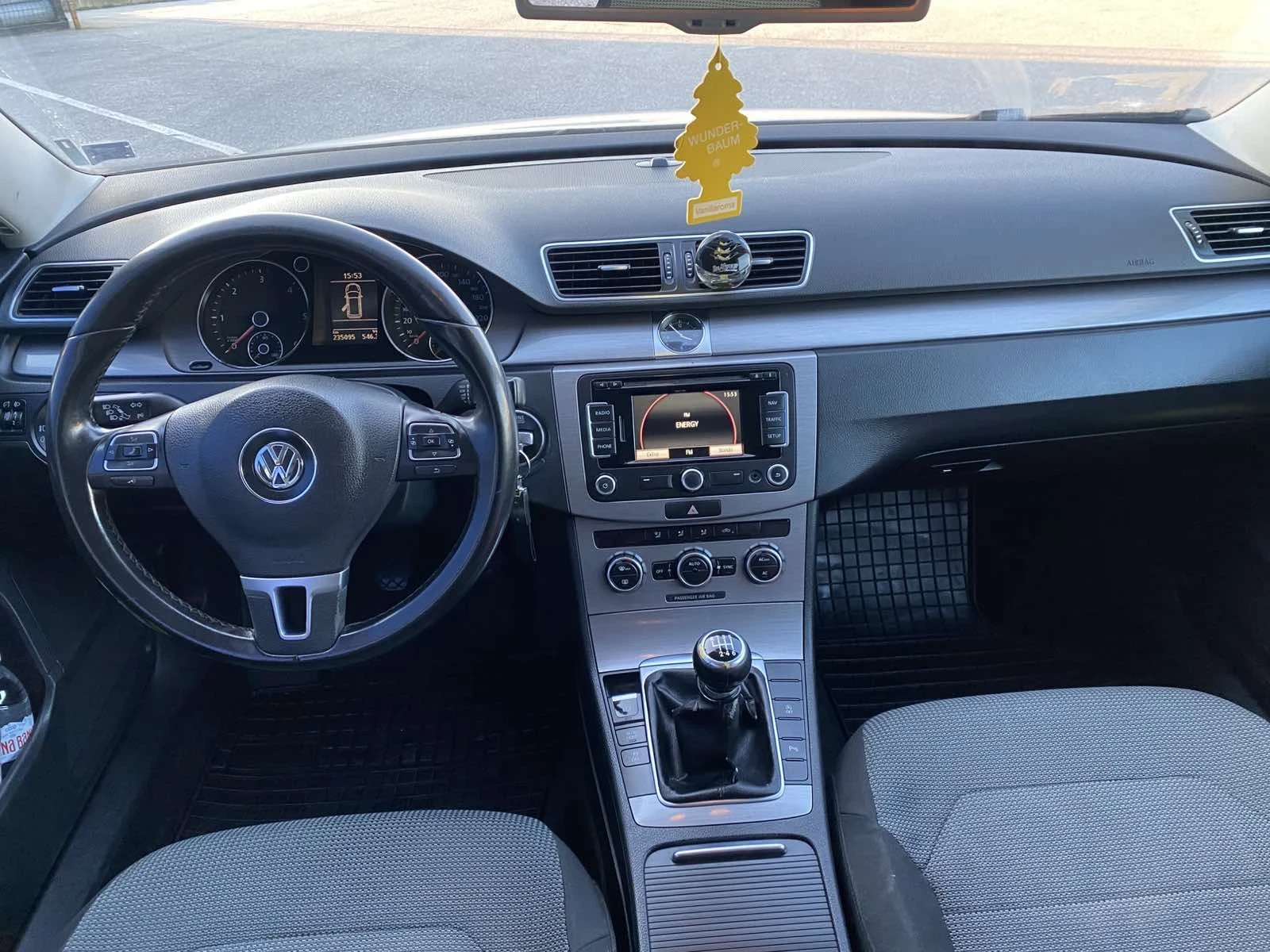 VW Passat B7 1.6 TDI 105 | Mobile.bg � ����������� 10