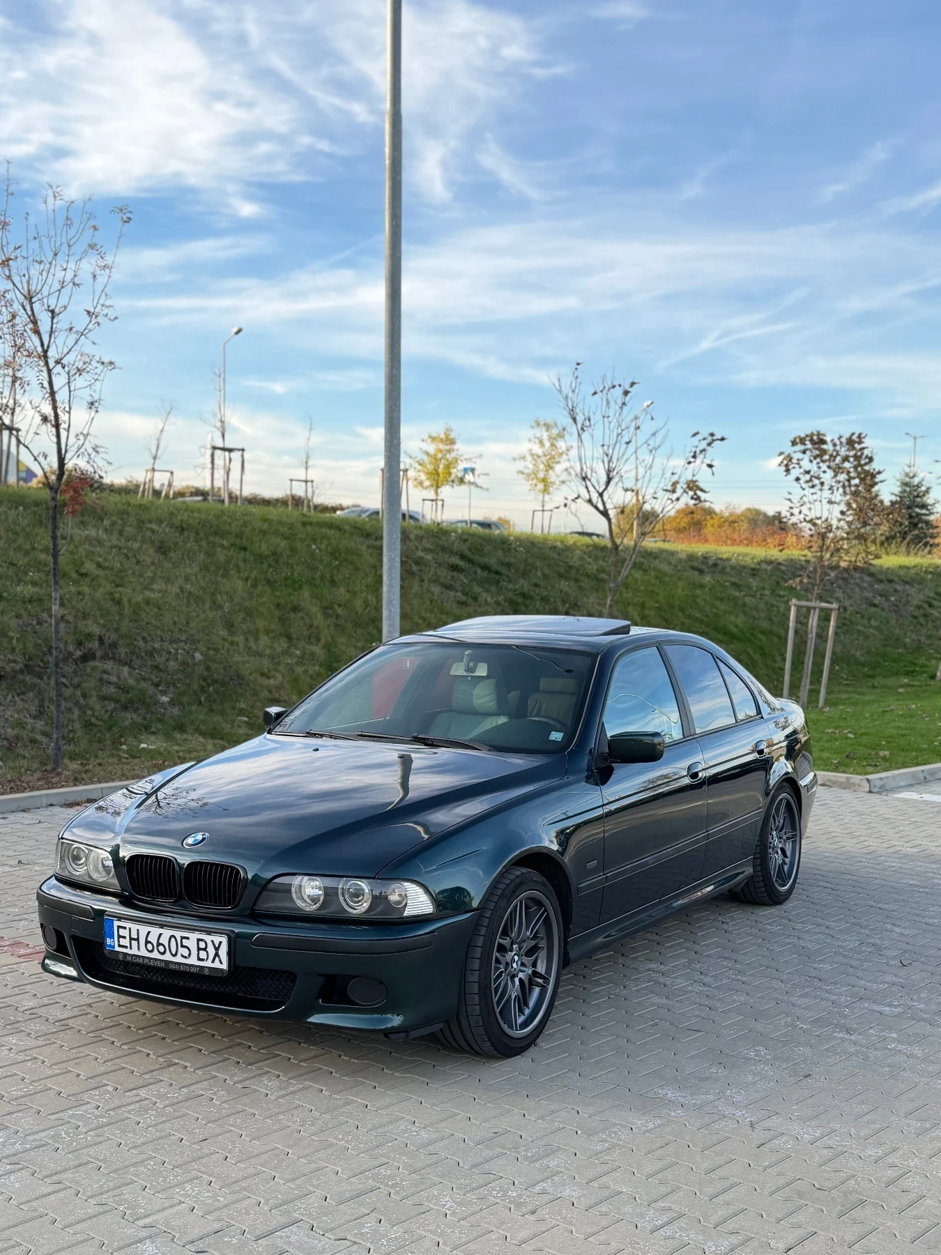 BMW 520, снимка 3 - Автомобили и джипове - 54177575