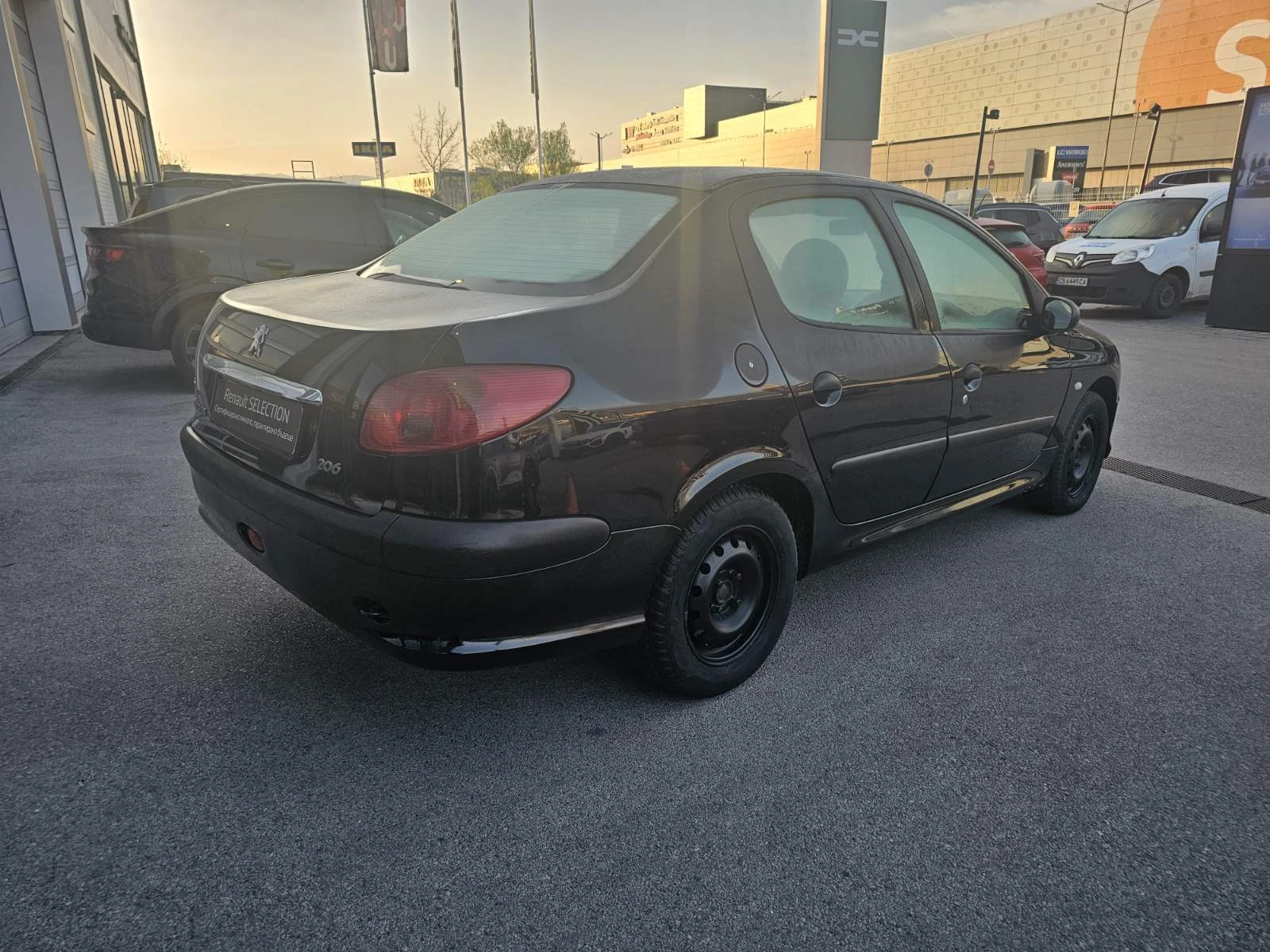 Peugeot 206 1.4 , снимка 5 - Автомобили и джипове - 54228404