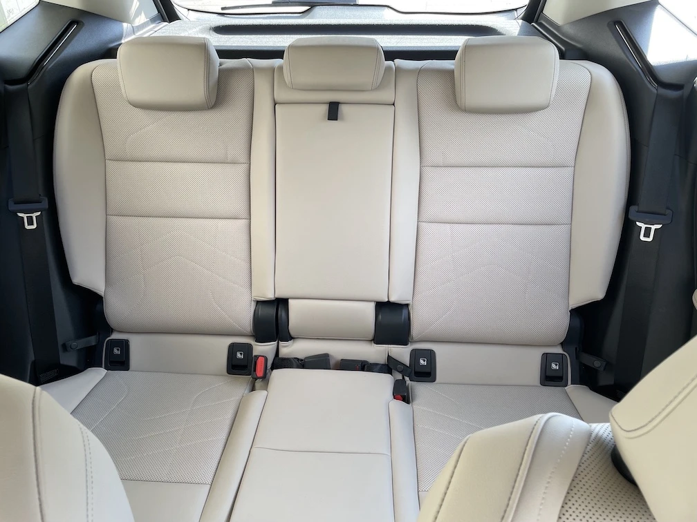 BMW 2 Active Tourer 220 Luxury Line, снимка 11 - Автомобили и джипове - 54706552