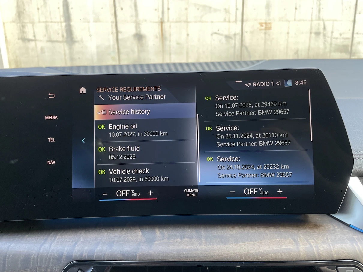 BMW 2 Active Tourer 220 Luxury Line, снимка 13 - Автомобили и джипове - 54706552