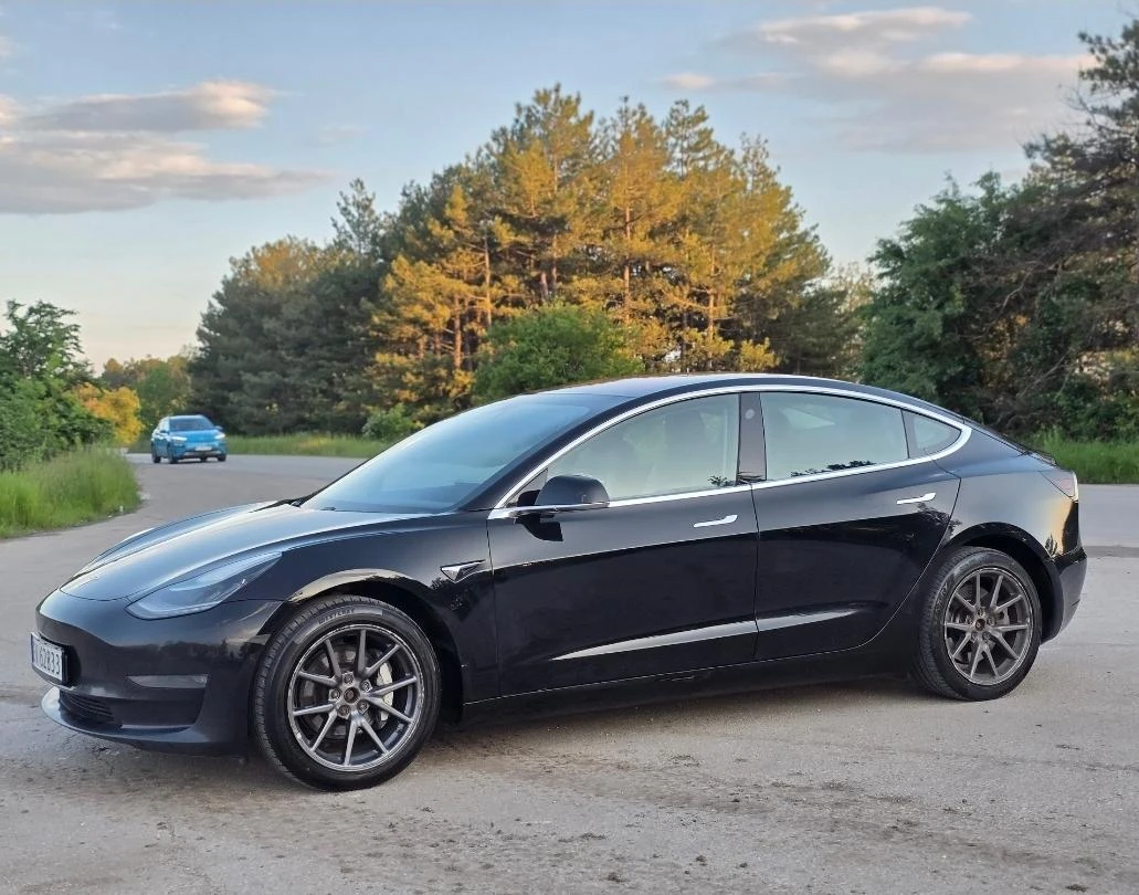 Tesla Model 3  4х4 Long Range Безплатно Зареждане, снимка 2 - Автомобили и джипове - 54814590
