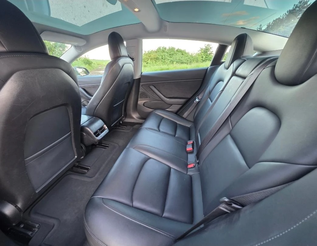 Tesla Model 3  4х4 Long Range Безплатно Зареждане, снимка 11 - Автомобили и джипове - 54814590