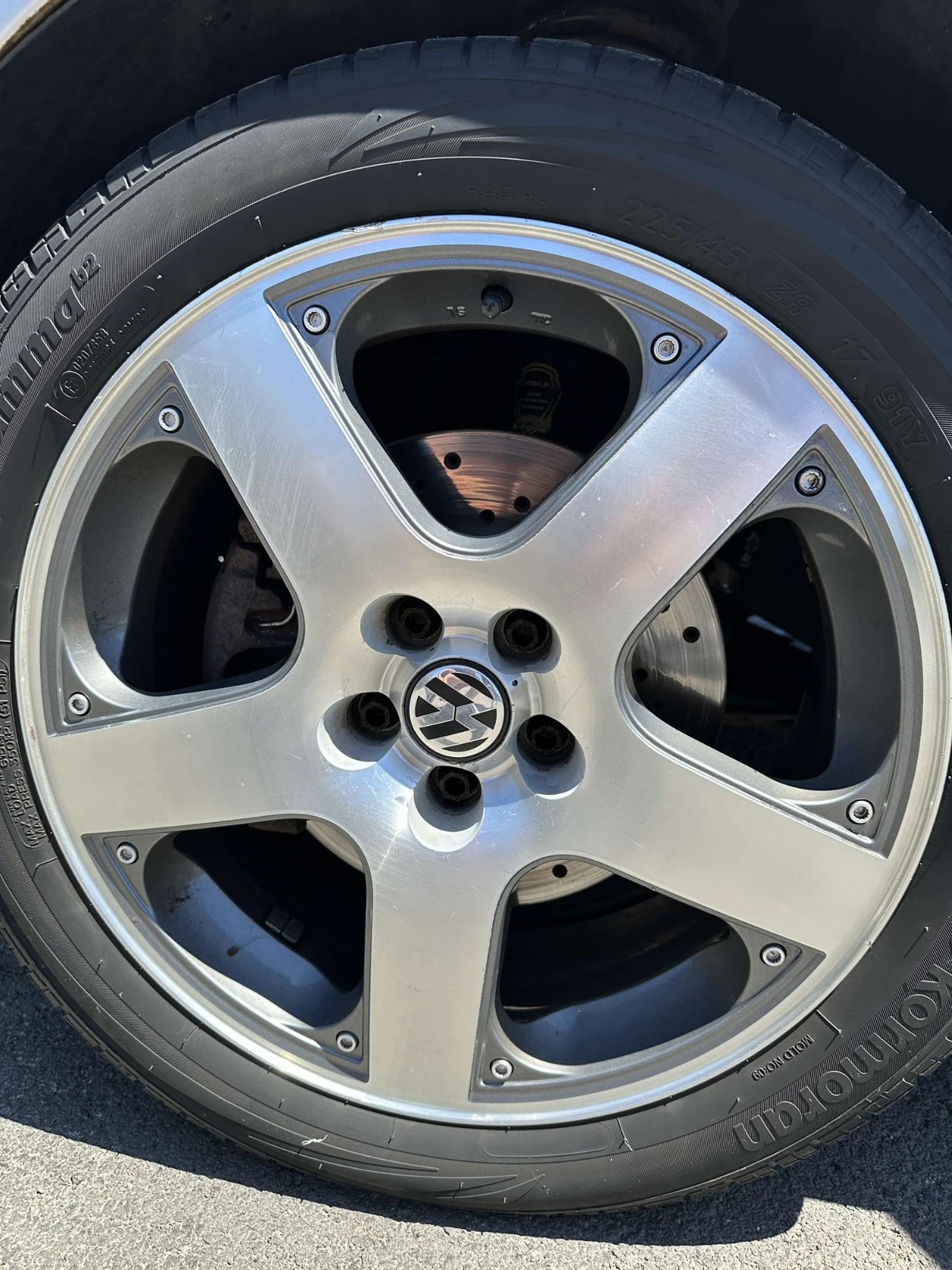 VW Golf 2.3 V5, снимка 9 - Автомобили и джипове - 54949179
