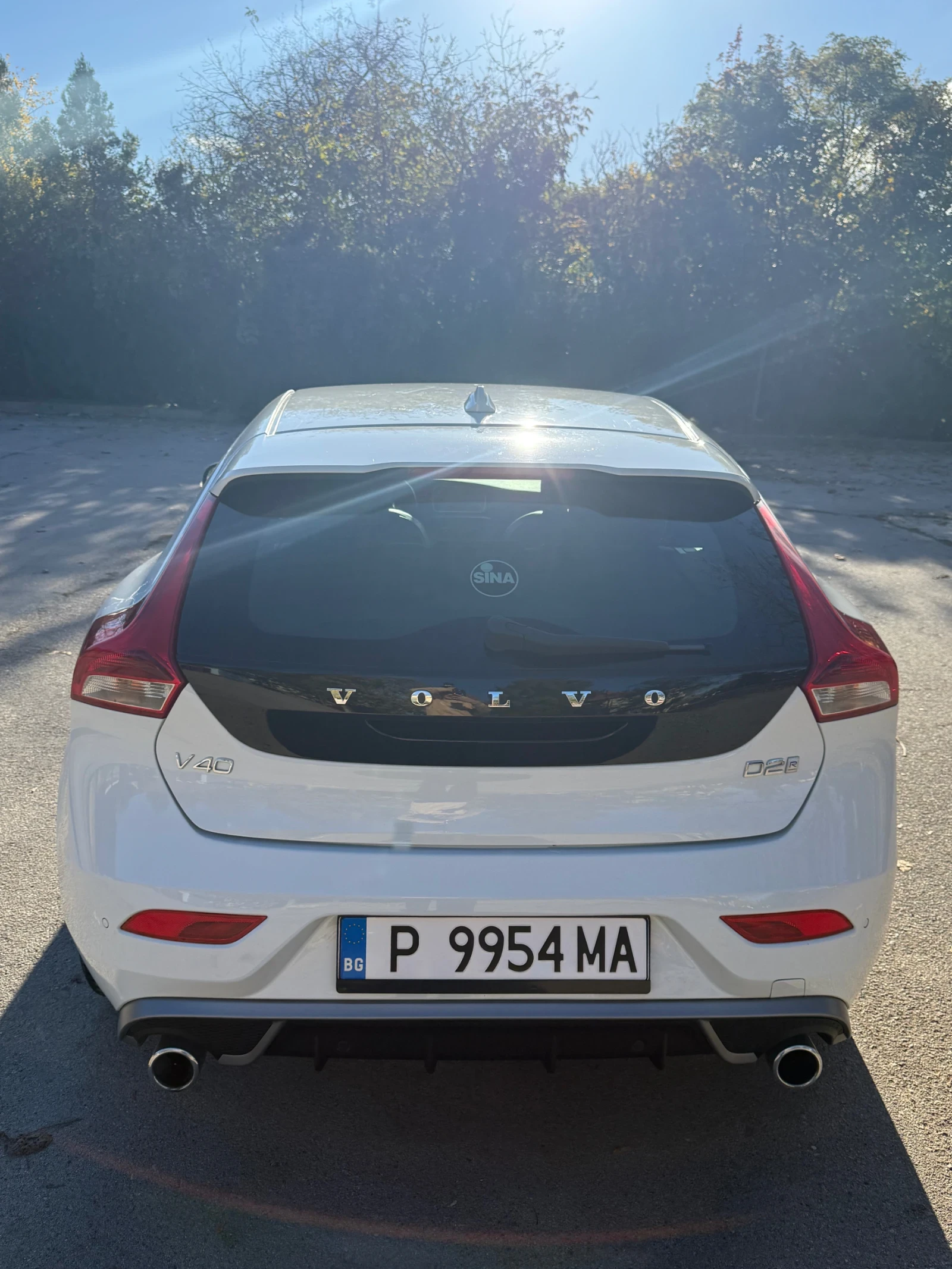 Volvo V40 R - design , снимка 3 - Автомобили и джипове - 54955742