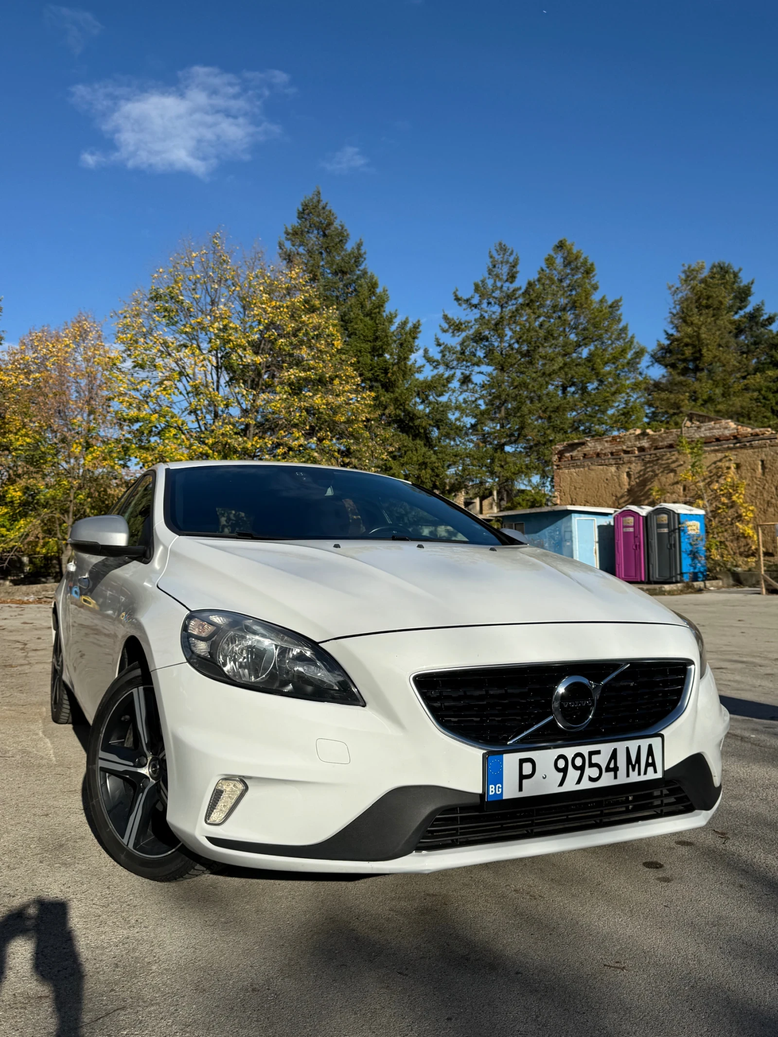 Volvo V40 R - design , снимка 2 - Автомобили и джипове - 54955742