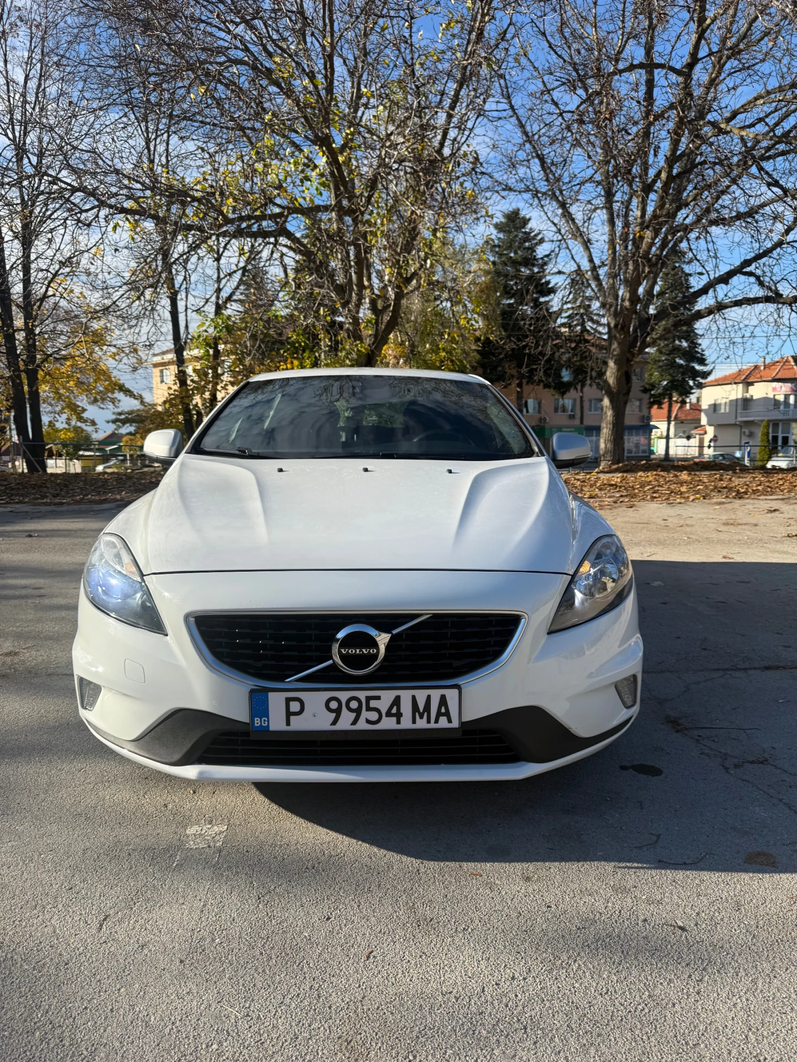 Volvo V40 R - design , снимка 7 - Автомобили и джипове - 54955742
