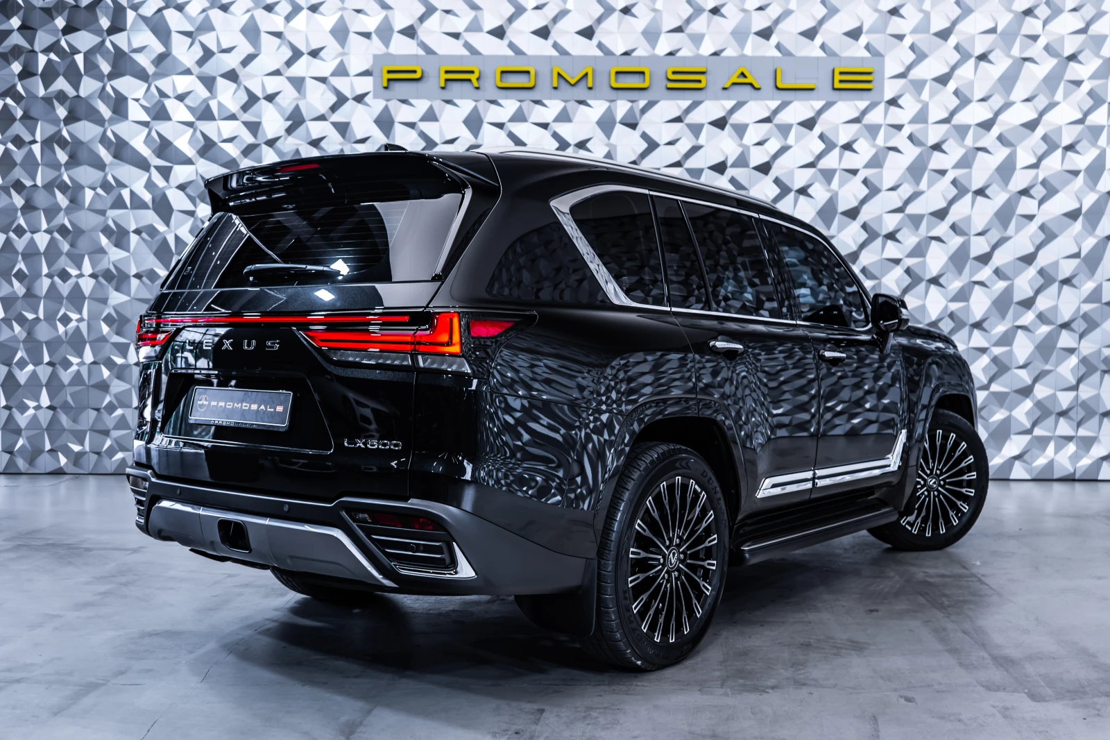 Lexus LX 600 B6 Armor* Ultra LUXURY* 360, снимка 4 - Автомобили и джипове - 55034689