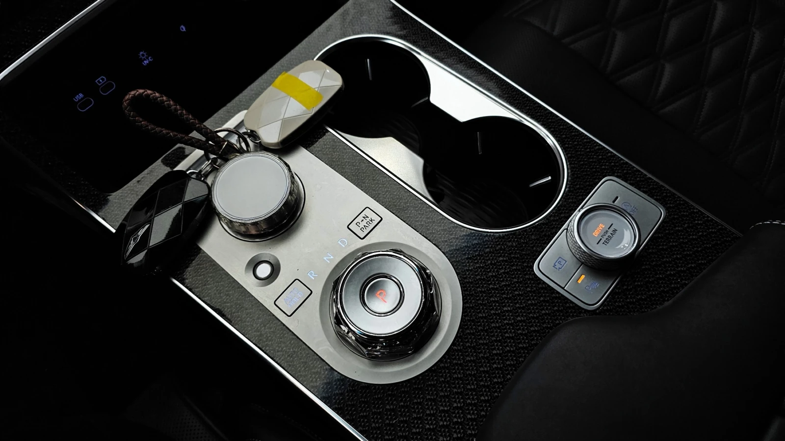 Genesis GV80 Coupe AWD, снимка 14 - Автомобили и джипове - 55406744