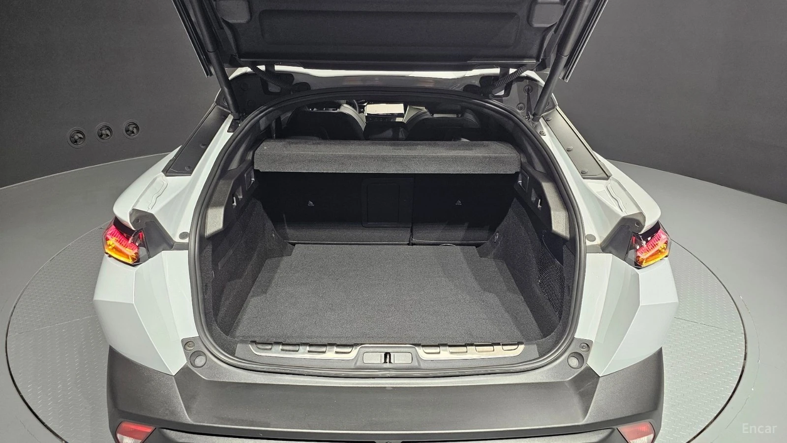 Peugeot 408 1.2 Pure Tech GT* МЪРТВА ТОЧКА* ПАНО* КОЖА* НАВИ, снимка 17 - Автомобили и джипове - 55607083