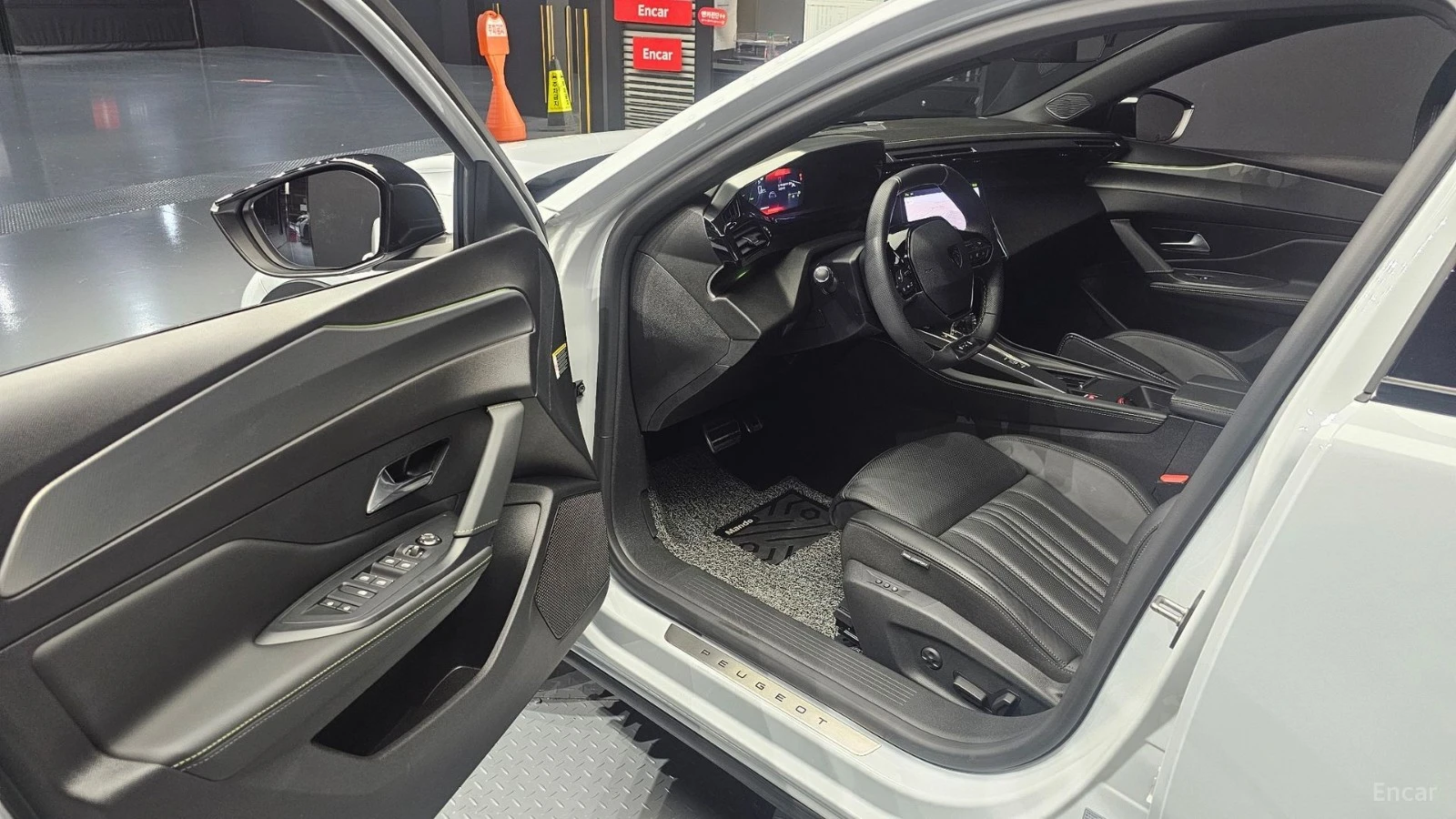 Peugeot 408 1.2 Pure Tech GT* МЪРТВА ТОЧКА* ПАНО* КОЖА* НАВИ, снимка 8 - Автомобили и джипове - 55607083