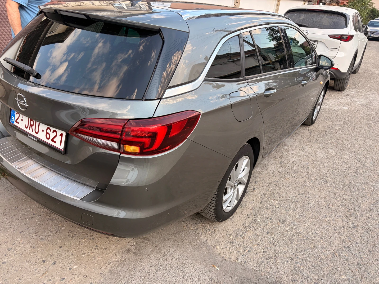 Opel Astra Sport tourer+ , снимка 3 - Автомобили и джипове - 55617137