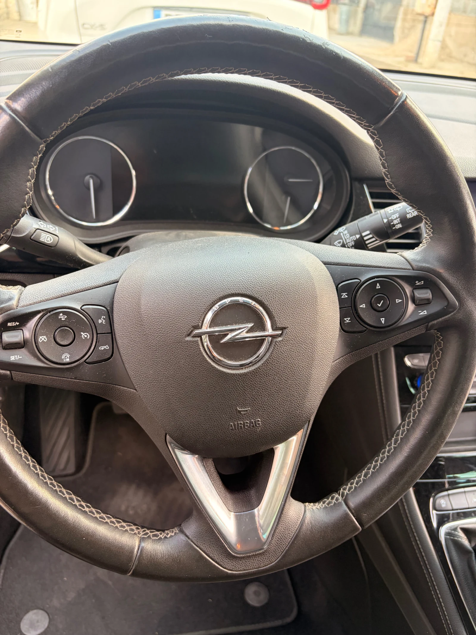 Opel Astra Sport tourer+ , снимка 8 - Автомобили и джипове - 55617137