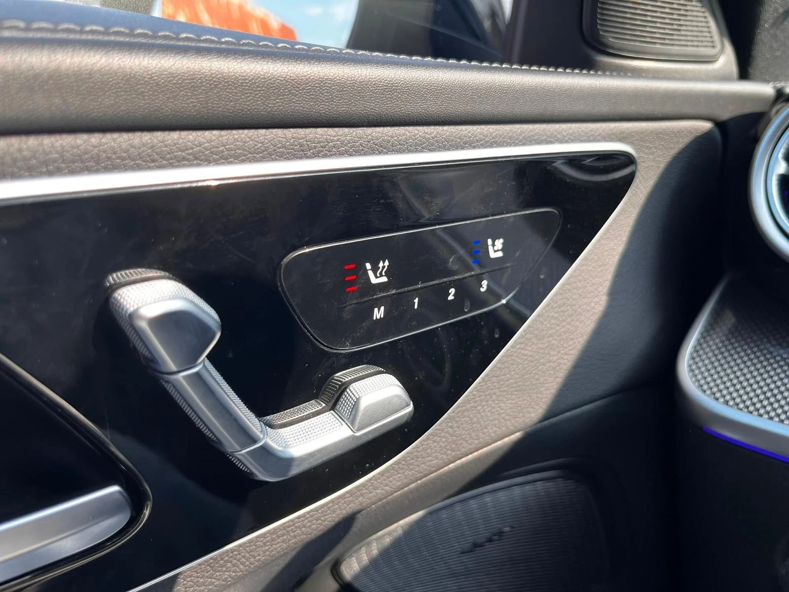 Mercedes-Benz C 300 d Mild hybrid 4Matic Premium Pro, снимка 14 - Автомобили и джипове - 55676980