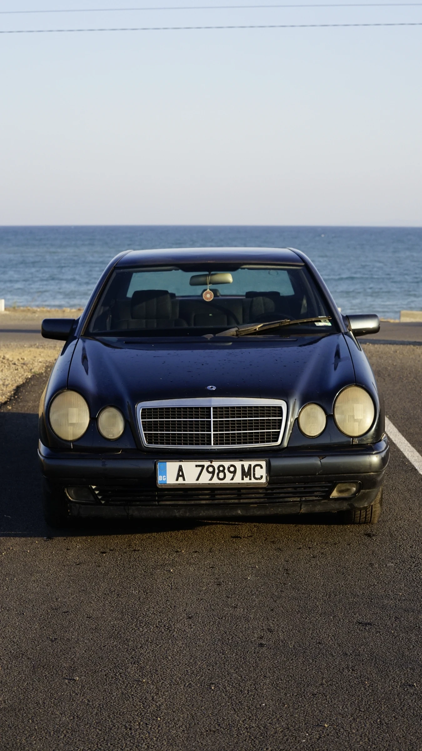 Mercedes-Benz E 200