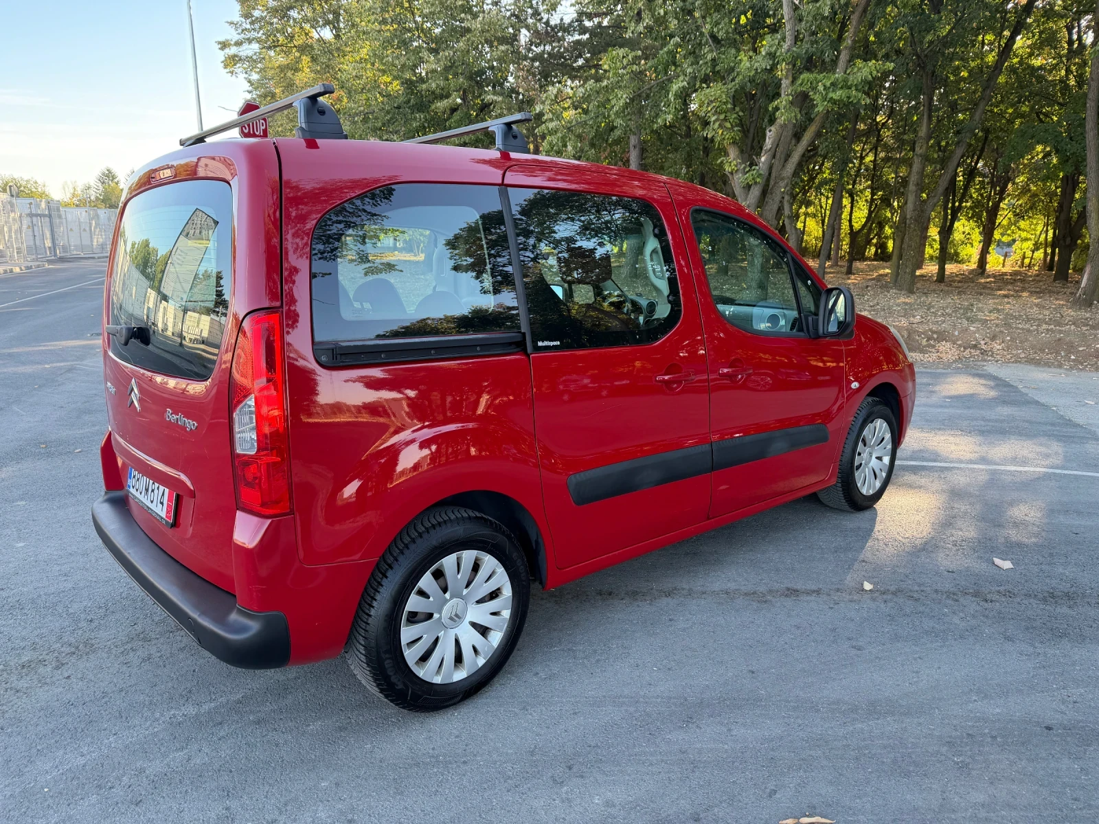 Citroen Berlingo 1, 6i 100kc КЛИМА ДВЕ СТРАНИЧНИ ВР. ВНОС-ГЕРМАНИЯ, снимка 4 - Автомобили и джипове - 55985075