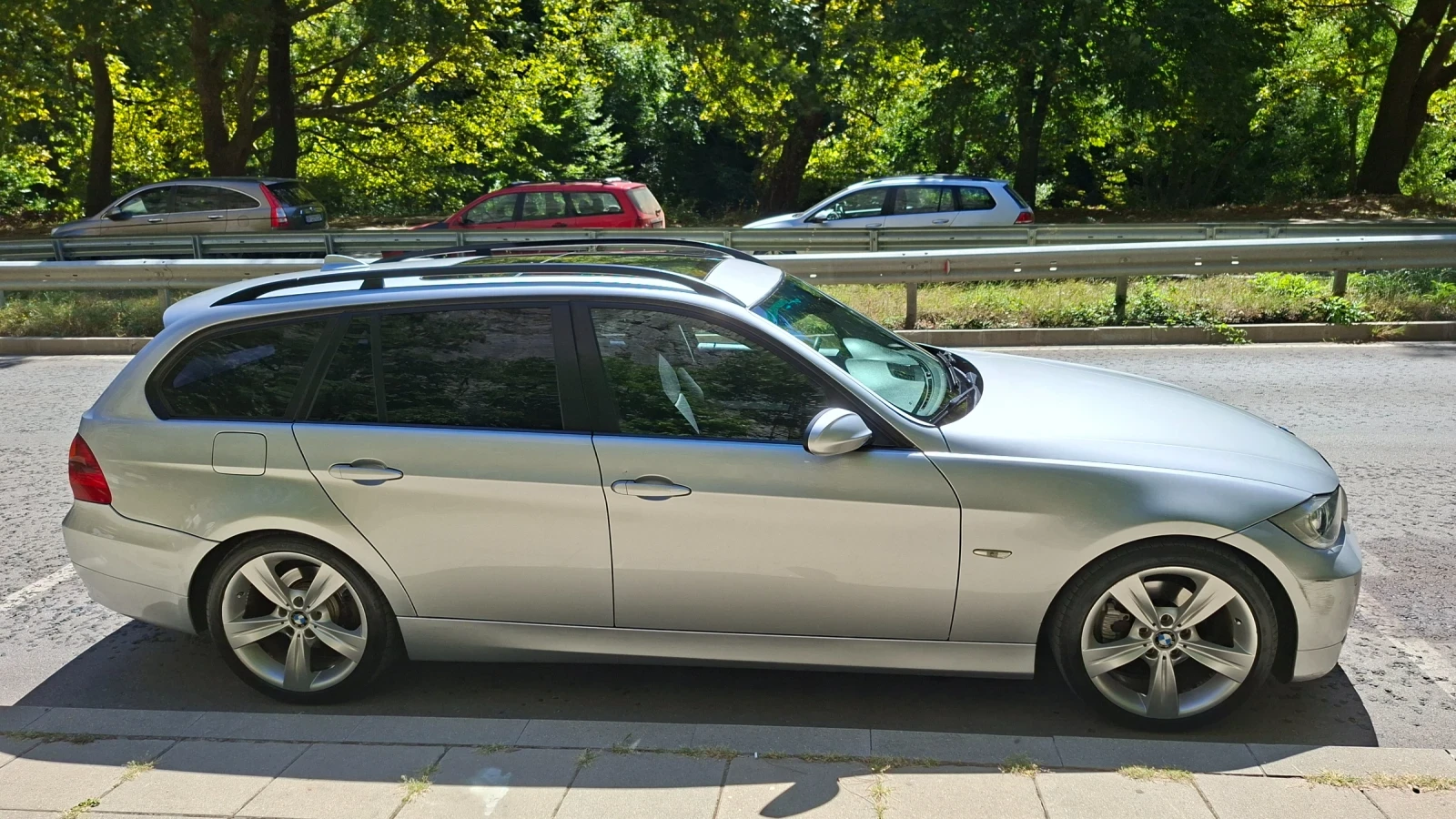 BMW 320 E91, снимка 3 - Автомобили и джипове - 56273706