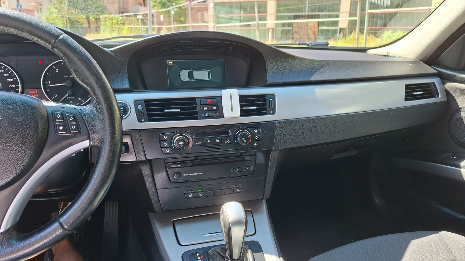 BMW 320 E91, снимка 12 - Автомобили и джипове - 56273706