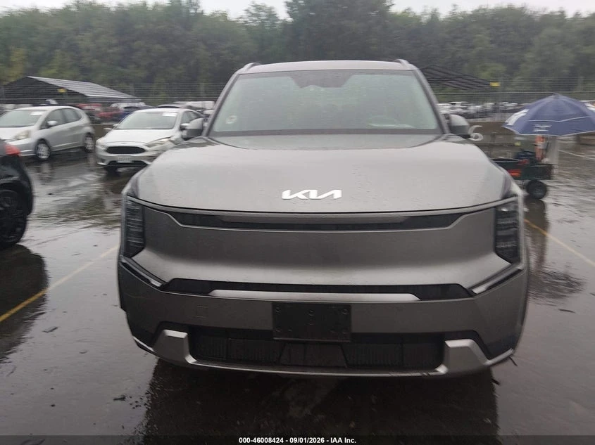 Kia EV9 Wind AWD, снимка 12 - Автомобили и джипове - 56405494