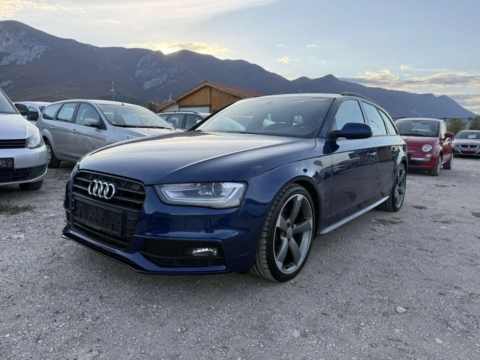 Audi A4 2.0 TDI QUATTRO 3xSLINE
