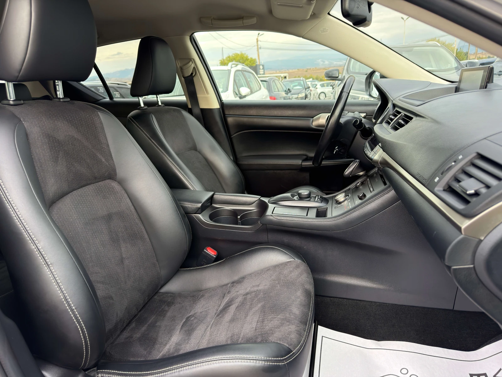 Lexus CT 200h 1.8H FACE / ������ �� / 1 ���������� / �� LEXUS | Mobile.bg � ����������� 8