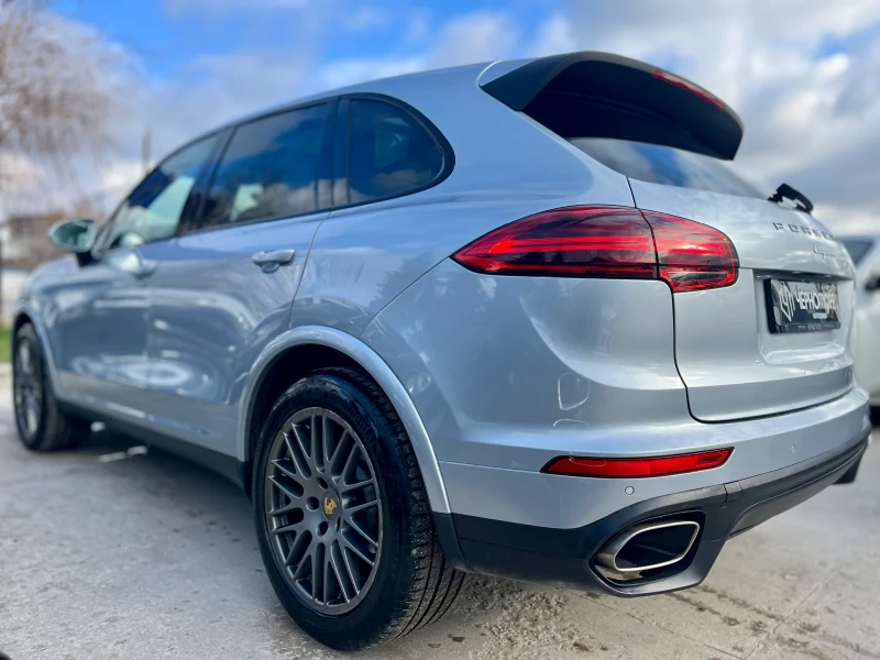 Porsche Cayenne 3.0d V6 Final Platinum Edition AWD Panorama, снимка 4 - Автомобили и джипове - 48336601