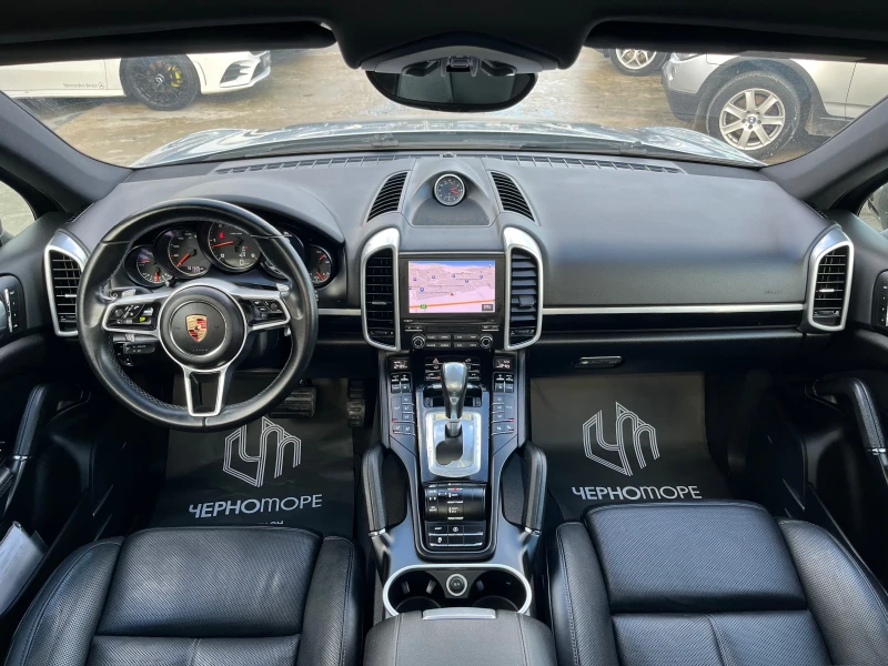 Porsche Cayenne 3.0d V6 Final Platinum Edition AWD Panorama, снимка 14 - Автомобили и джипове - 48336601