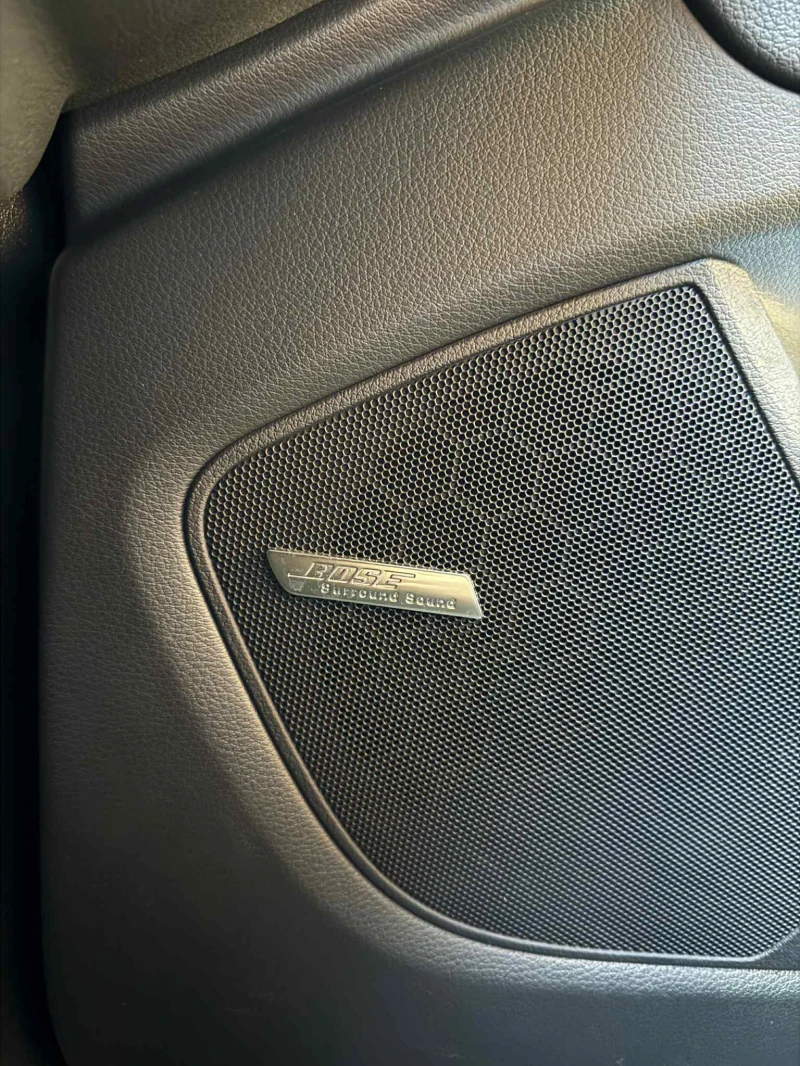 Audi Q7 Автоматик | S-line | Панорама | Кожа | Отличен, снимка 14 - Автомобили и джипове - 52816805