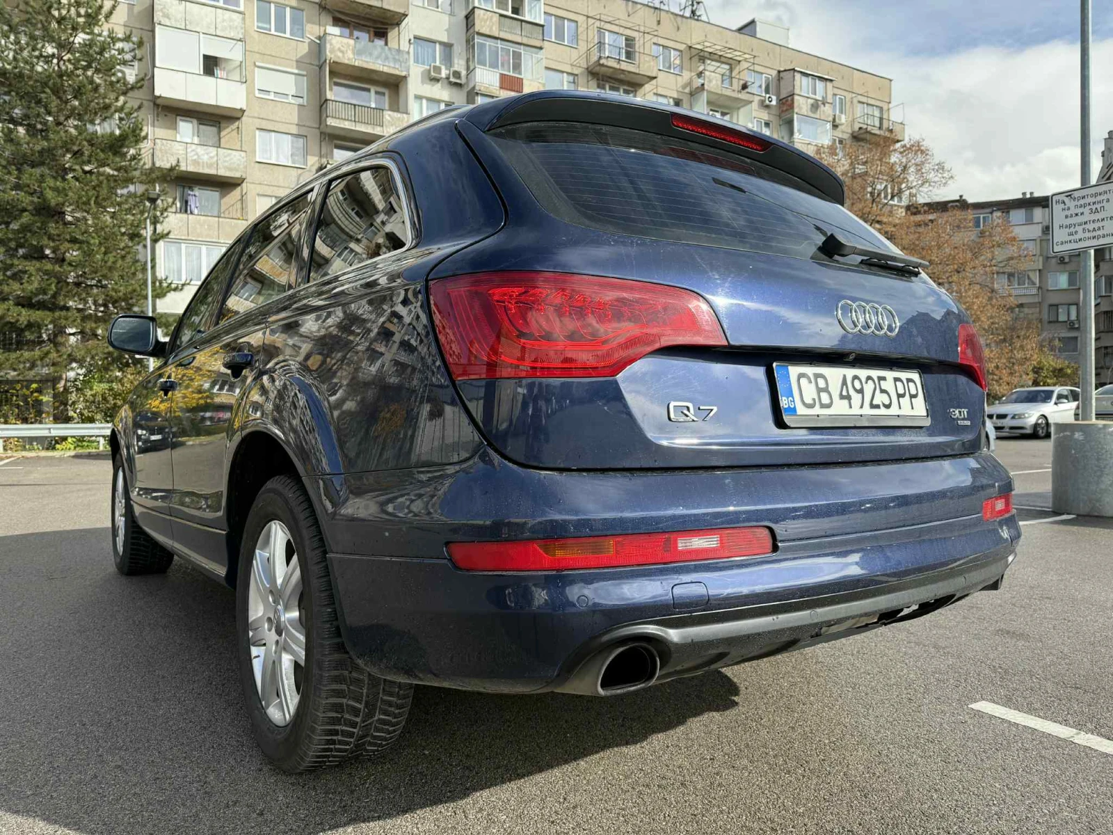 Audi Q7 Автоматик | S-line | Панорама | Кожа | Отличен - изображение 9