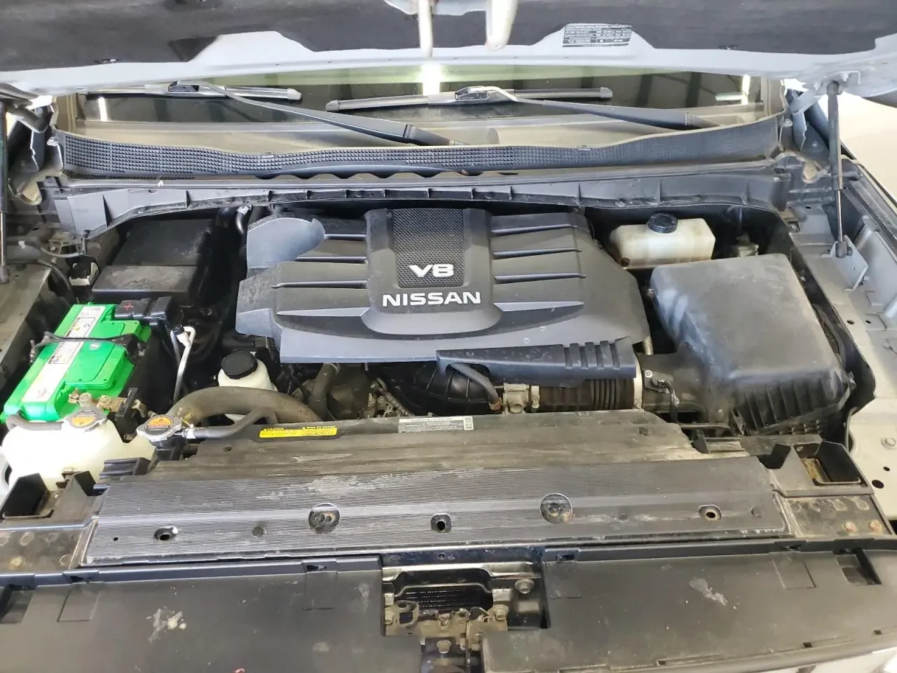 Nissan Titan king SV, снимка 11 - Автомобили и джипове - 53898553