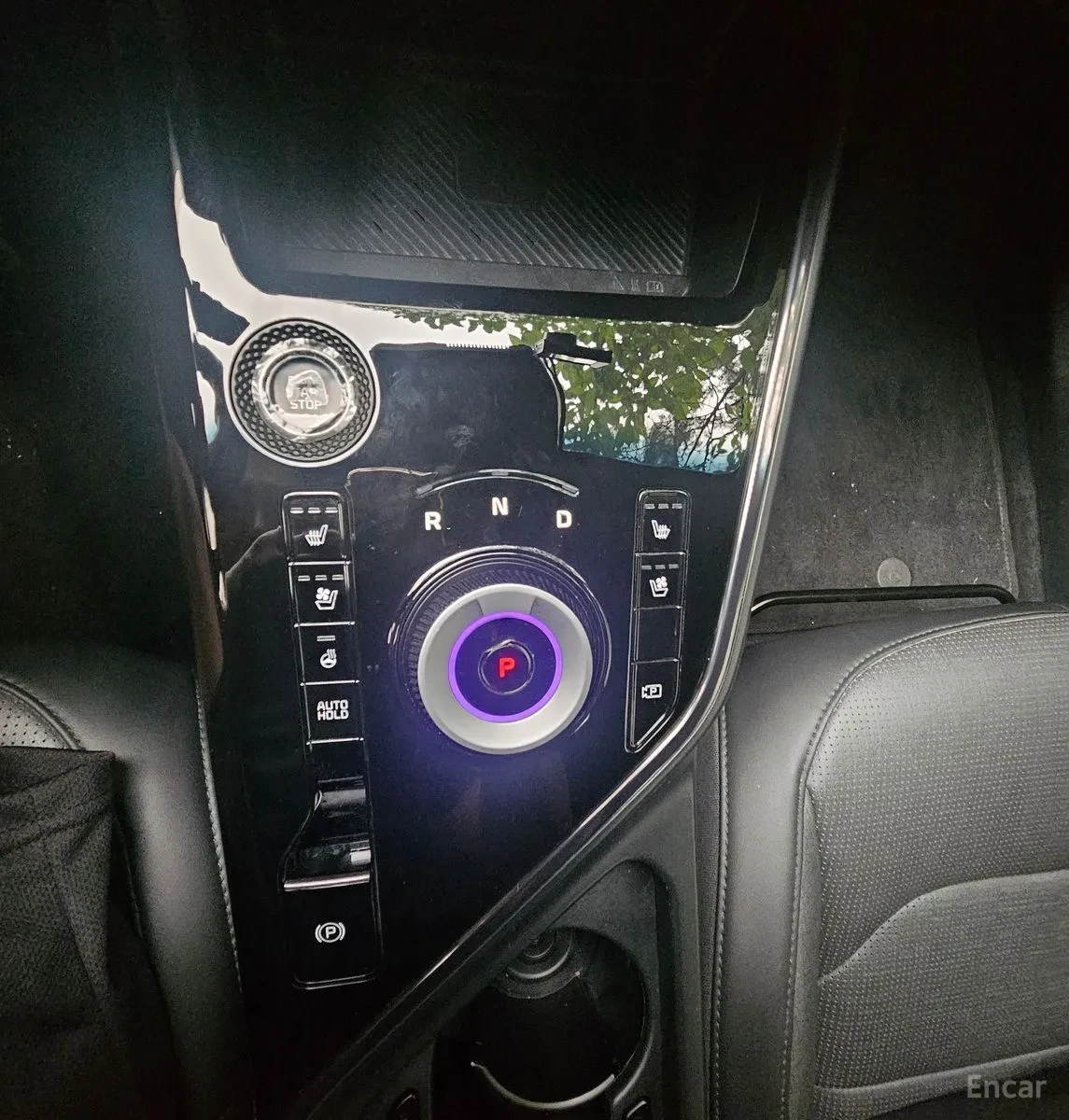 Kia Niro, снимка 9 - Автомобили и джипове - 55057180
