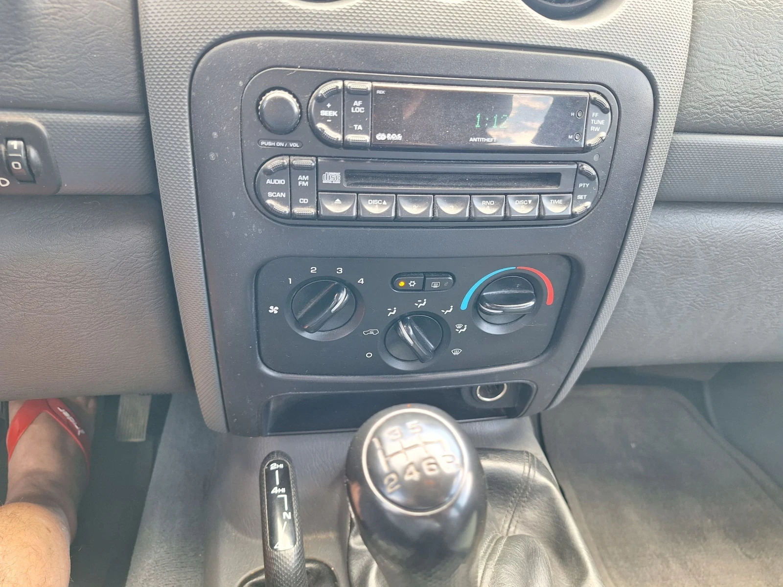 Jeep Cherokee 2.8CRDI, снимка 8 - Автомобили и джипове - 55233271