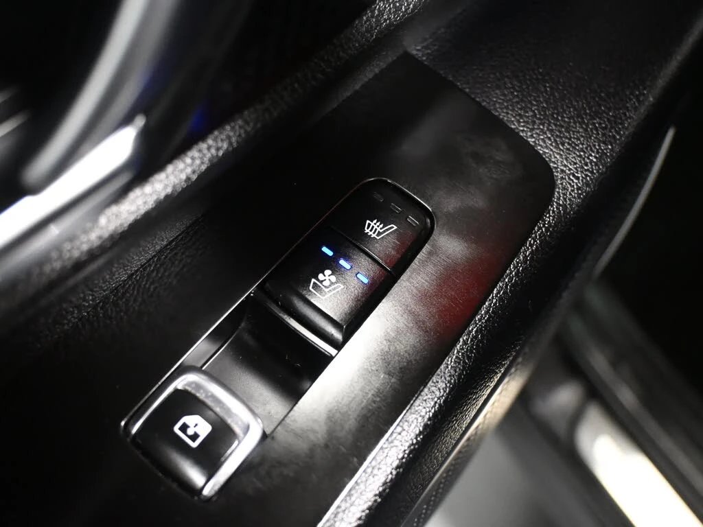 Kia Telluride SX AWD| 6+ 1| �����4| HarmK| 360| CARPLAY | Mobile.bg � ����������� 15
