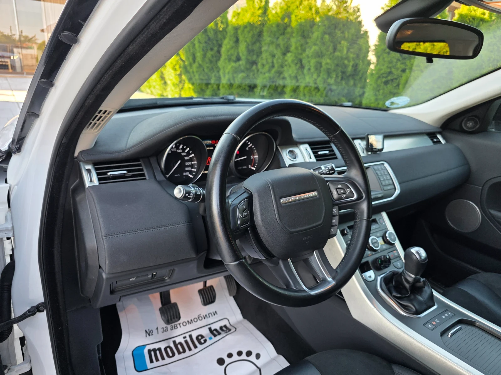 Land Rover Range Rover Evoque 2.2 TD4  4WD, снимка 11 - Автомобили и джипове - 55476583