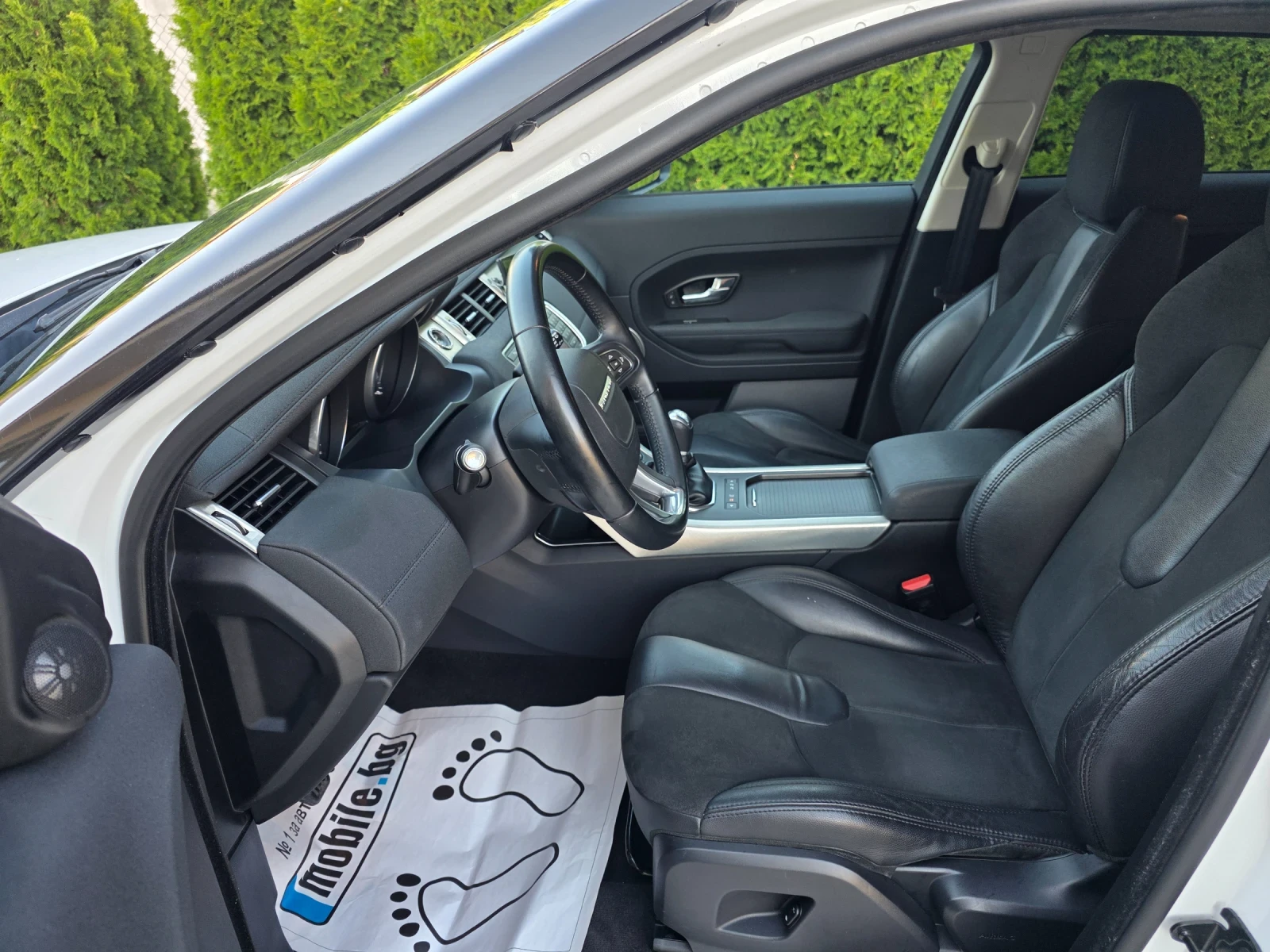 Land Rover Range Rover Evoque 2.2 TD4  4WD, снимка 10 - Автомобили и джипове - 55476583